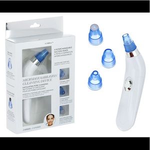 NWT microdermabrasion cleansing Device 2 speed 4 interchangeable heads